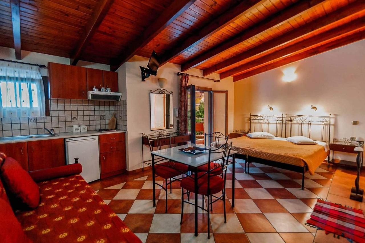 Elpidas House Парга Екстериор снимка