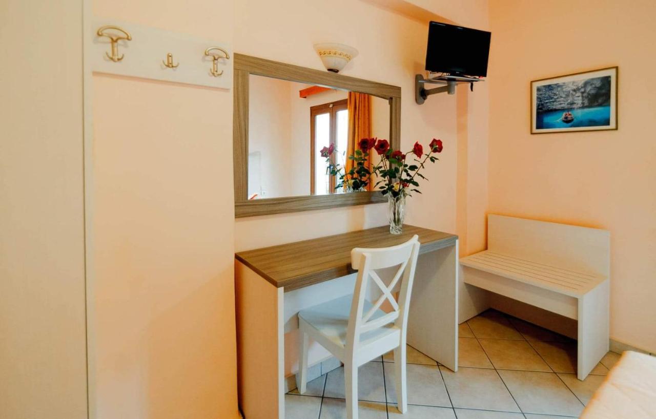 Elpidas House Парга Екстериор снимка